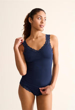 Load image into Gallery viewer, Fleur&#39;t Iconic Cami with Shelf Bra