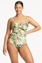 Load image into Gallery viewer, Sealevel Swim Twist Front One Piece